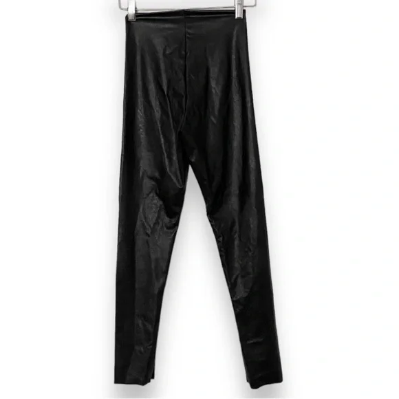 Commando Black Faux Leather Leggings Black Ankle Length Petite Small Textured - Picture 6 of 12